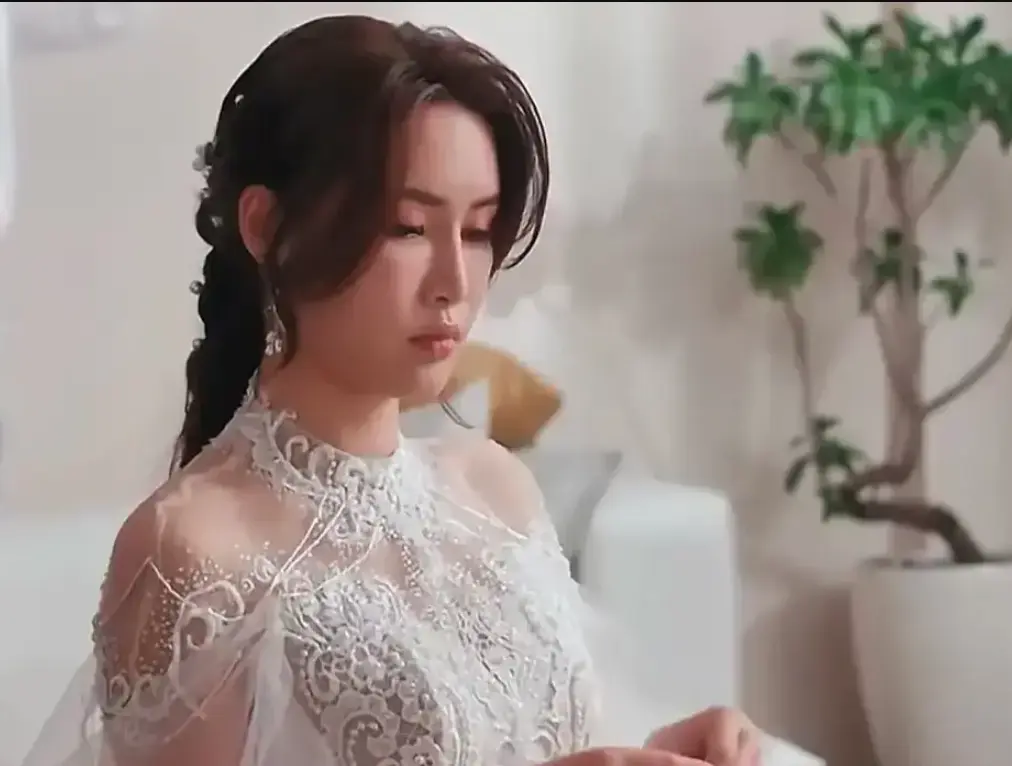《苏畅-小凤新婚》完整未删减版-艾熙倾情演绎怀旧台味风情-4K高清无删减夸克网盘资源免费下载-苏畅-小凤新婚完整版在线观看