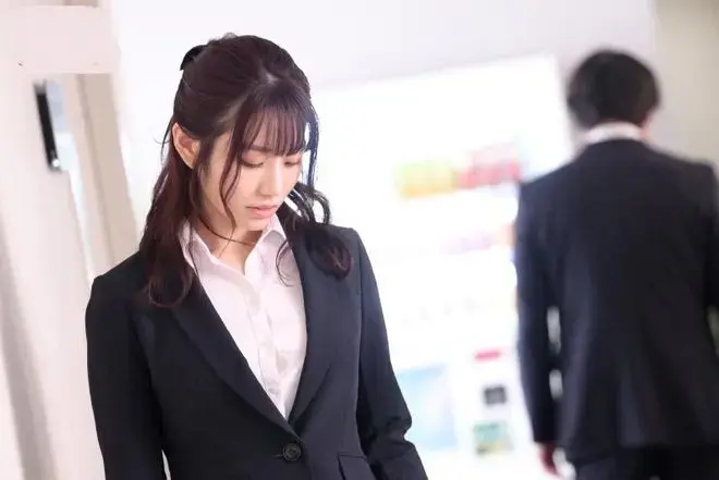 《和部长一起去出差旅》高清未删减版中字资源下载-日韩伦理片完整版在线观看免费